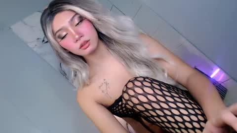 esmeralda28x online show from July 31, 12:32 am
