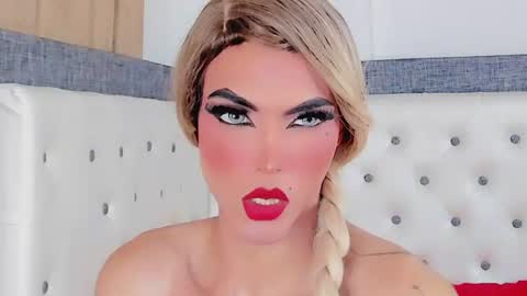 esmeraldasexycutee online show from July 9, 5:11 am