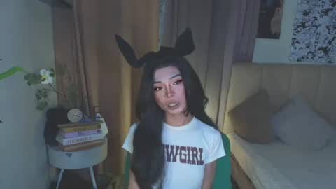 euphoric_goddess online show from June 23, 5:04 am