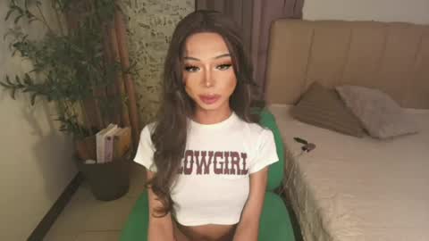 euphoric_goddess online show from July 5, 5:25 am