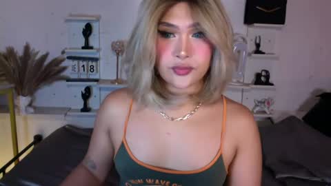 Queen Eva Mazikeen online show from July 18, 9:09 pm