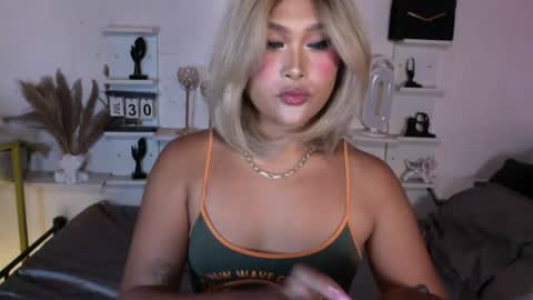 Queen Eva Mazikeen online show from July 30, 10:31 pm