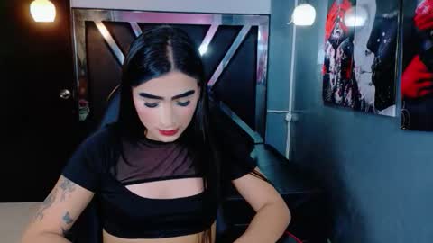 evangeline_star1 online show from December 13, 9:10 pm