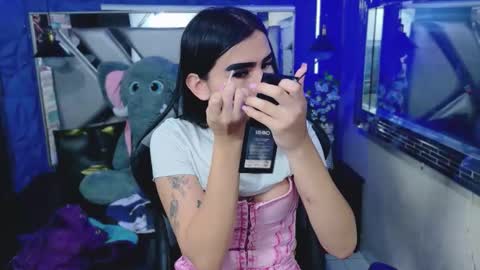 evangeline_star1 online show from December 15, 1:16 pm