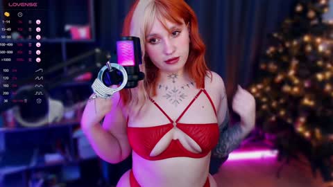 Moon online show from December 29, 11:40 am