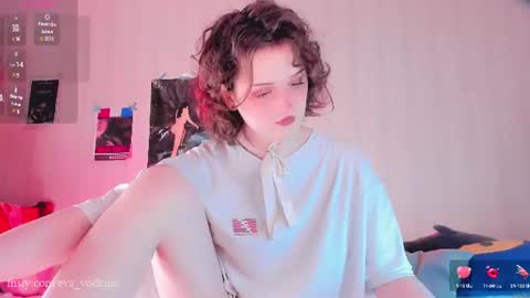 Eva  online show from July 25, 11:35 pm