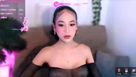 eviannasilva online show from August 5, 7:14 am