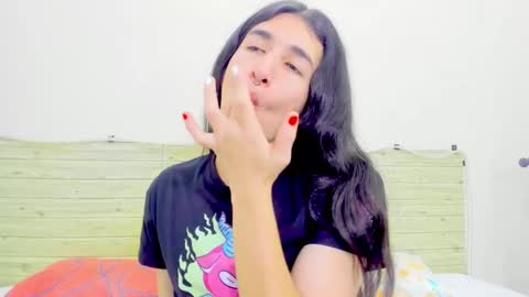 Marley independent model online show from January 16, 7:43 pm