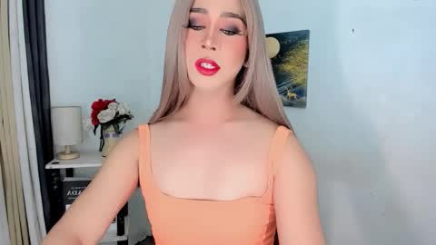 expensive_elise online show from March 14, 4:11 pm