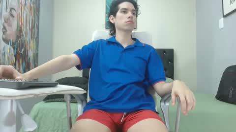 extrella_latina22 online show from January 12, 11:04 pm