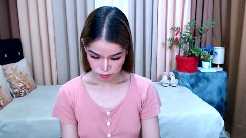 UR SWEET EZRA online show from January 19, 6:43 pm