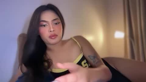 farrahmoanx online show from May 29, 4:22 am