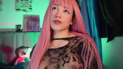 fem_boy6 online show from March 4, 9:36 am