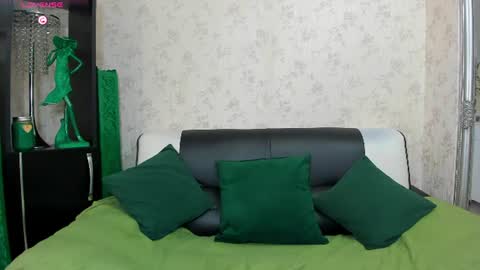 Im Lexi online show from June 12, 5:17 am