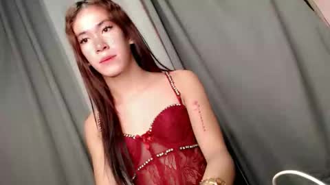 Bettina online show from December 18, 1:33 am