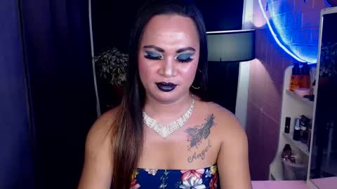 Angel online show from February 11, 5:29 pm