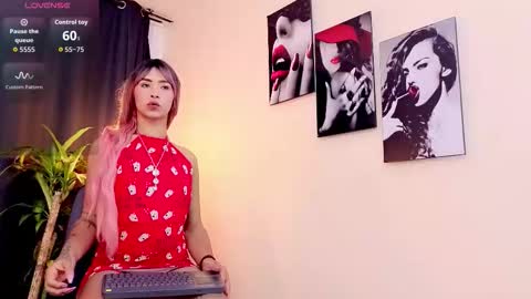 flor_gil online show from November 27, 4:04 am