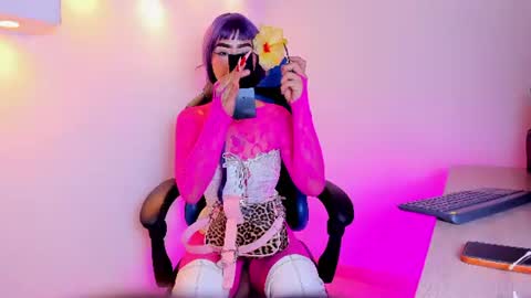  Flor  online show from July 24, 3:38 am