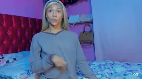 Flower weed online show from April 19, 6:47 am