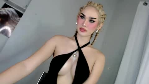 KHATRINA STACIE MARIE online show from October 30, 10:42 pm