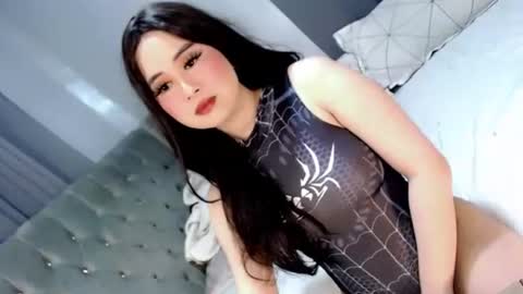 LOVE online show from June 24, 4:10 am