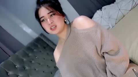 LOVE online show from July 28, 6:20 pm
