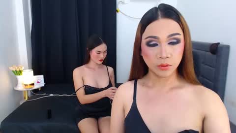 Francine and Carla online show from July 22, 3:21 am
