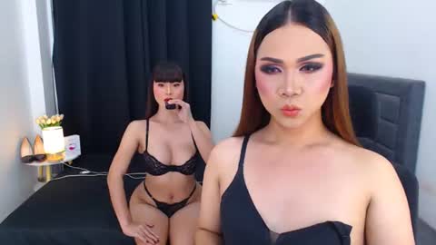 Francine and Carla online show from August 3, 4:01 am