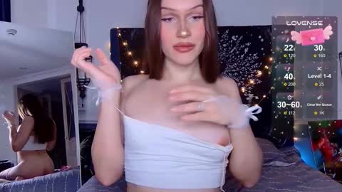 I am franzeva  online show from October 9, 6:37 am