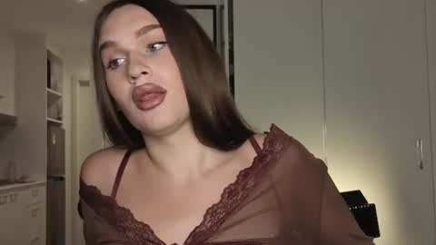 I am franzeva  online show from June 25, 11:47 am