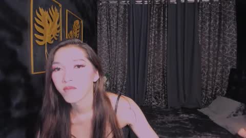 anaka online show from December 14, 2:39 am