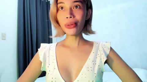 fuckingsexy143 online show from June 11, 2:53 am
