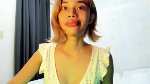 fuckingsexy143 online show from June 12, 3:27 am
