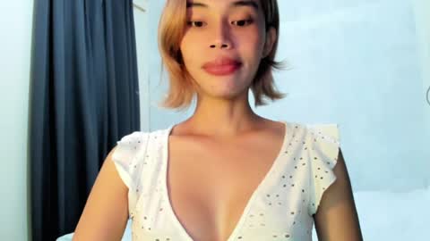fuckingsexy143 online show from June 15, 12:07 pm