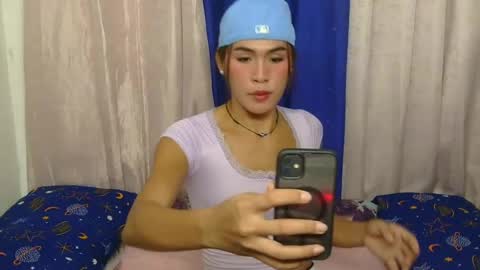 LIL LEE online show from July 2, 3:56 am