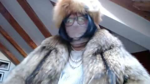 Dany online show from December 14, 2:23 pm