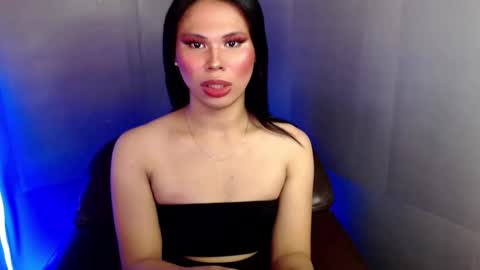 fuschiafucker online show from January 24, 11:45 pm