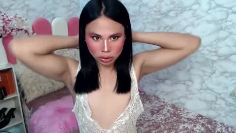 fuschiafucker online show from February 8, 3:41 am