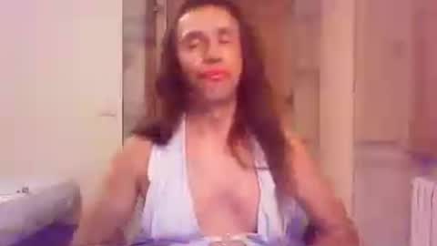 Gabi online show from August 2, 12:00 am