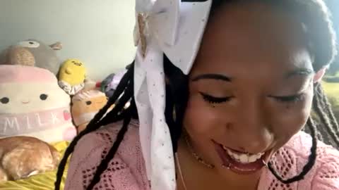 ghastgirlt_t online show from August 1, 3:57 pm