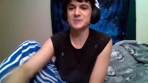 SrirachaSwitchblade  online show from November 19, 10:43 pm