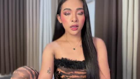 queen ronna online show from June 27, 3:51 pm