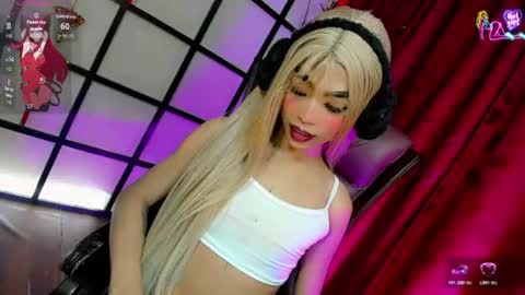 Gisel online show from June 10, 8:52 pm