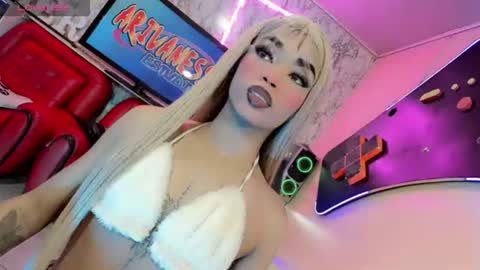 Gisel online show from June 14, 11:28 pm