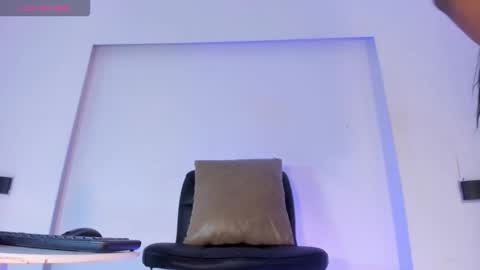 gisellecarteer__ online show from November 7, 9:04 pm