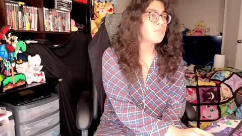 glaceon9 online show from April 1, 9:10 am