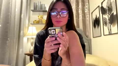 gleiahong online show from June 7, 4:48 pm
