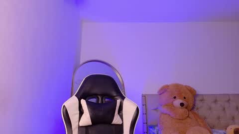 Ariluz online show from March 1, 6:47 pm