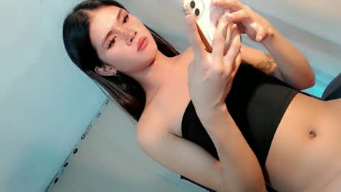 YOUR GODDESS RIAN online show from November 20, 3:01 pm