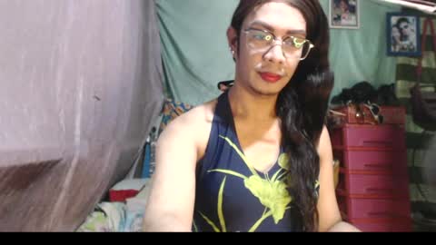 KENNY DOLL online show from June 8, 6:35 am